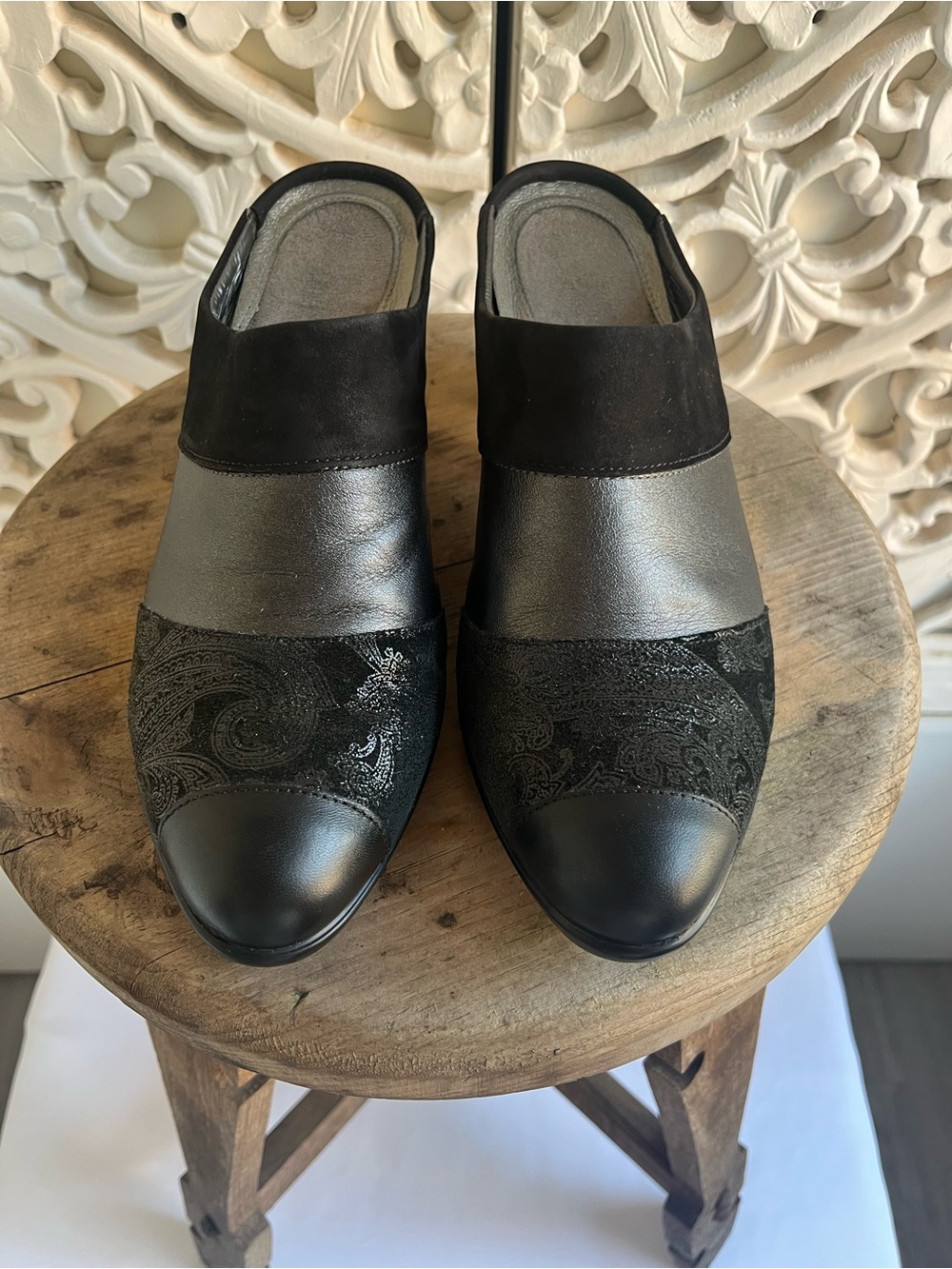 Naot Leather Mule Heels EU 40 US 9 Black Paisley Comfort Shoes